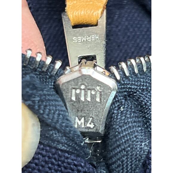 Hermès Fourre Tout MM Navy Blue Canvas Tote Bag with Brown Web Straps - Picture 6 of 16